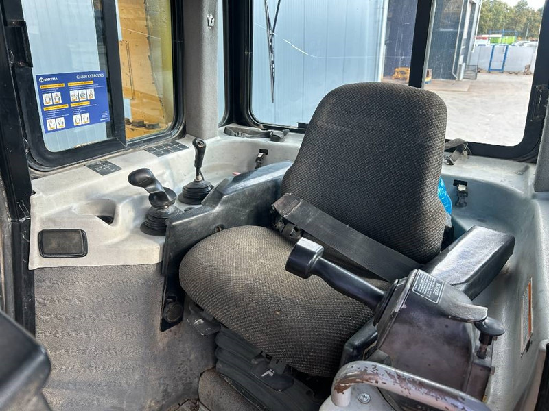 Cat D7R II - Бульдозер: фото 2 Cat D7R II - Бульдозер: фото 2