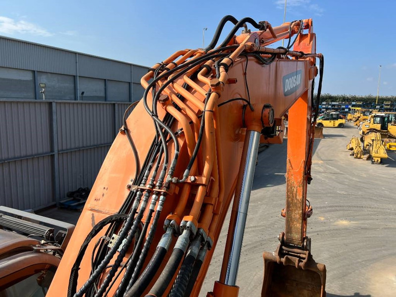 Гусеничный экскаватор Doosan DX235LCR: фото 17 Гусеничный экскаватор Doosan DX235LCR: фото 17