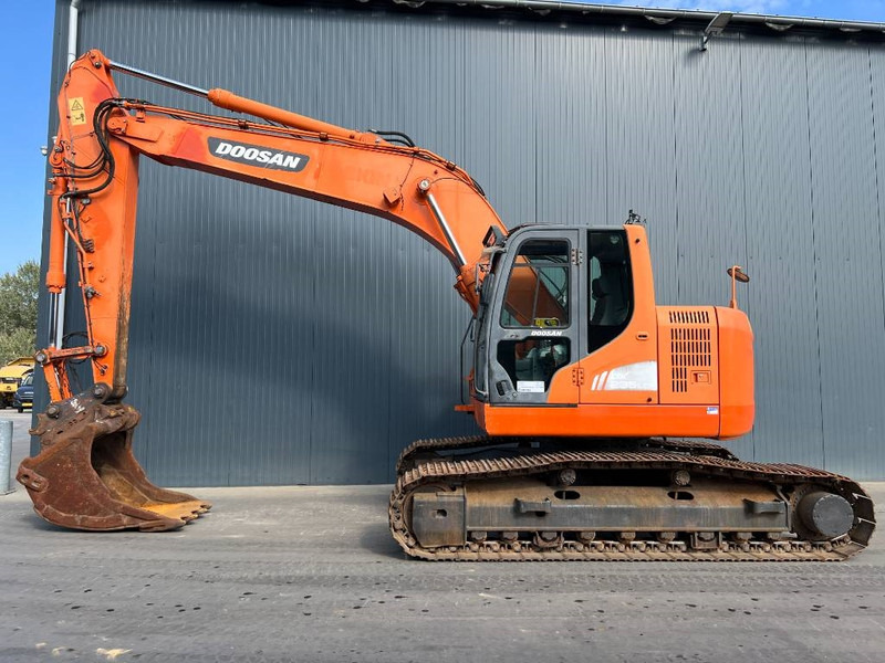 Doosan DX235LCR - Гусеничный экскаватор: фото 3 Doosan DX235LCR - Гусеничный экскаватор: фото 3
