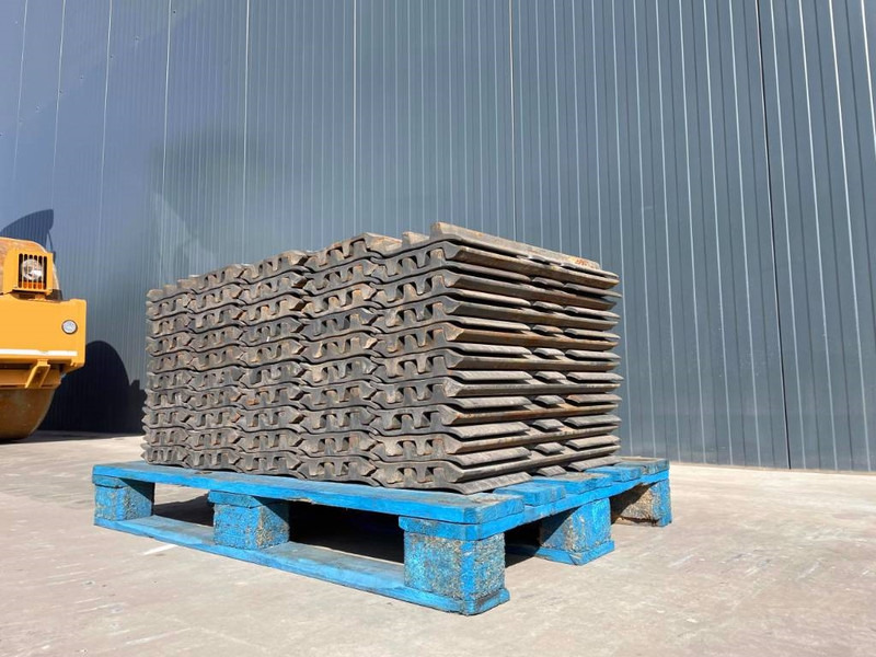 FIAT-HITACHI EX255 - Рама/ Шасси для Строительной техники: фото 2 FIAT-HITACHI EX255 - Рама/ Шасси для Строительной техники: фото 2