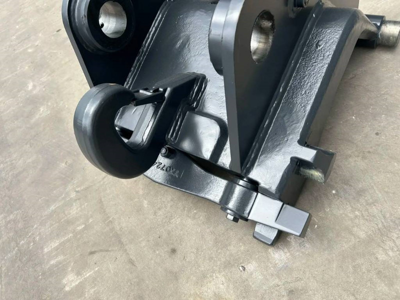 Smitma CW30 - M314F / M316F / M318F - Сцепное устройство для Строительной техники: фото 5 Smitma CW30 - M314F / M316F / M318F - Сцепное устройство для Строительной техники: фото 5