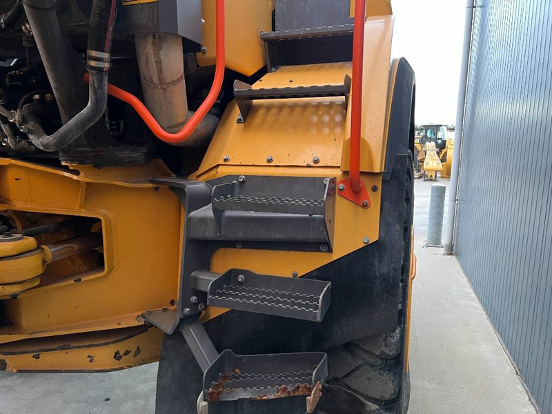 Сочленённый самосвал Volvo A35G: фото 15 Сочленённый самосвал Volvo A35G: фото 15