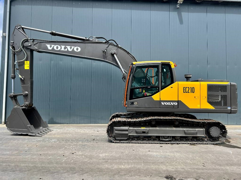Volvo EC210 - Гусеничный экскаватор: фото 2 Volvo EC210 - Гусеничный экскаватор: фото 2