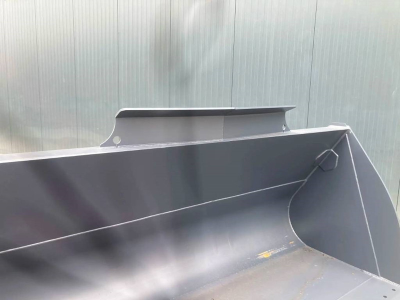 Новый Ковш для Строительной техники Volvo L120G: фото 6