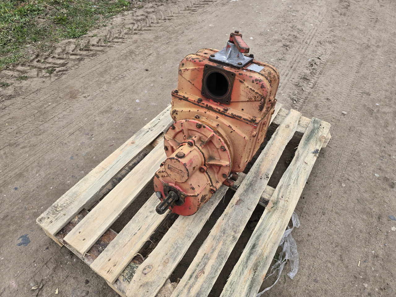 JUROP PNE 102 M  (A 60 M) - Цистерна для жидкого навоза: фото 5 JUROP PNE 102 M  (A 60 M) - Цистерна для жидкого навоза: фото 5