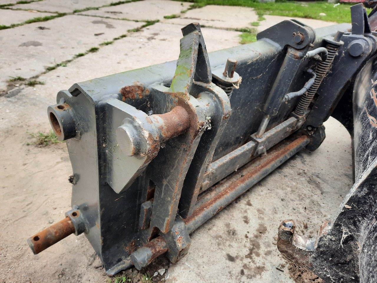 NEW HOLLAND KM 2.5 250 - Ковш для Строительной техники: фото 4 NEW HOLLAND KM 2.5 250 - Ковш для Строительной техники: фото 4