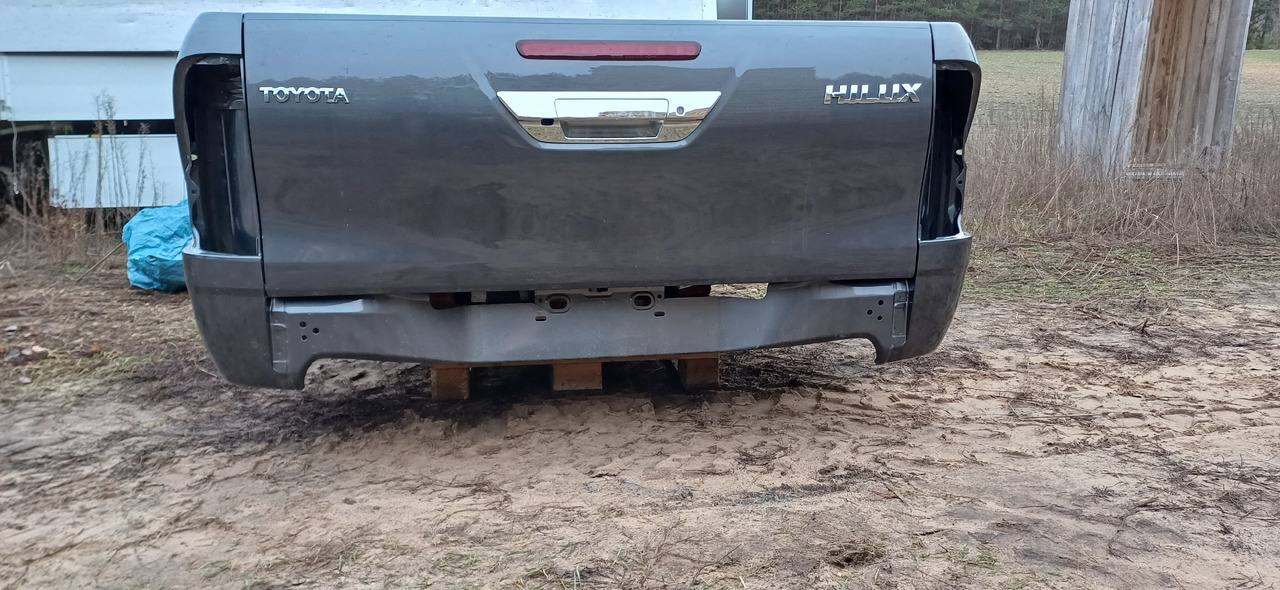 TOYOTA HILUX Extracab (2023 r.) NOWA paka skrzynia - Кузов и экстерьер для Легковых автомобилей: фото 4 TOYOTA HILUX Extracab (2023 r.) NOWA paka skrzynia - Кузов и экстерьер для Легковых автомобилей: фото 4