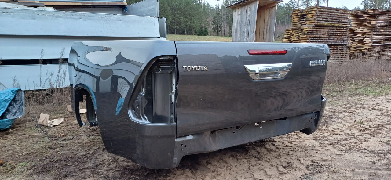 TOYOTA HILUX Extracab (2023 r.) NOWA paka skrzynia - Кузов и экстерьер для Легковых автомобилей: фото 1 TOYOTA HILUX Extracab (2023 r.) NOWA paka skrzynia - Кузов и экстерьер для Легковых автомобилей: фото 1