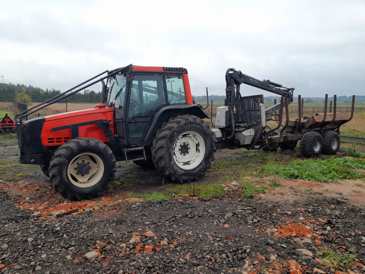 Valtra / Fao Far 6250 / 4768 - Лесной трактор: фото 1 Valtra / Fao Far 6250 / 4768 - Лесной трактор: фото 1