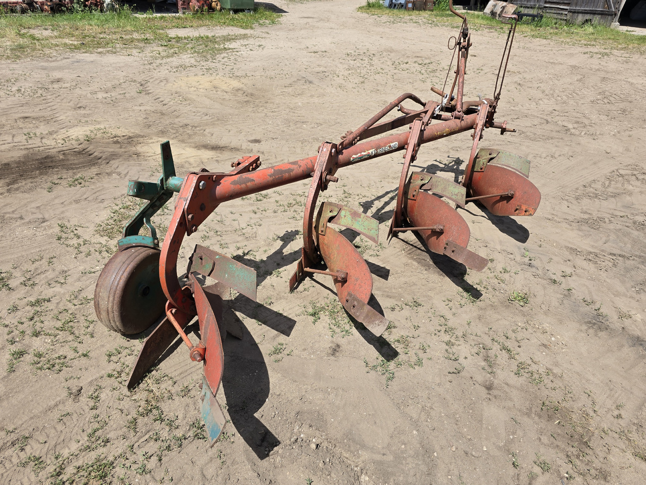 Kverneland 4 skibowy zagonowy - Плуг: фото 3 Kverneland 4 skibowy zagonowy - Плуг: фото 3