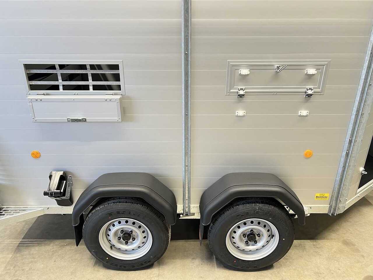 Новый Прицеп для перевозки животных BOECKMANN VA 3520/35 P Viehanhänger: фото 21 Новый Прицеп для перевозки животных BOECKMANN VA 3520/35 P Viehanhänger: фото 21