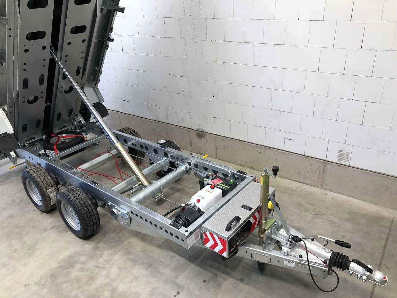 Новый Самосвальный прицеп BRIAN_JAMES Cargo Tipper 2 2-Achser Pendel Rückwärtskipper: фото 24