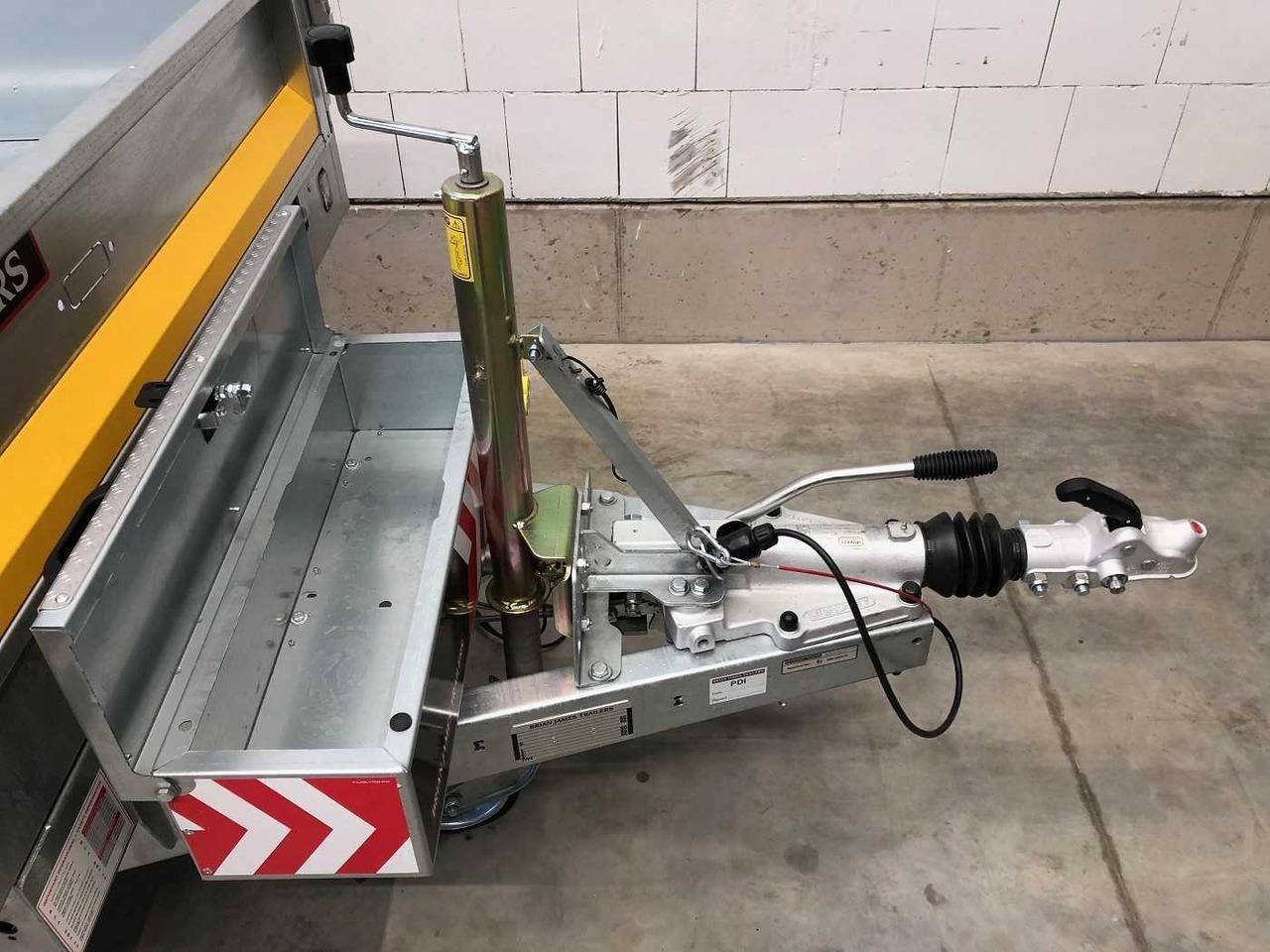 Новый Самосвальный прицеп BRIAN_JAMES Cargo Tipper 2 2-Achser Pendel Rückwärtskipper: фото 6