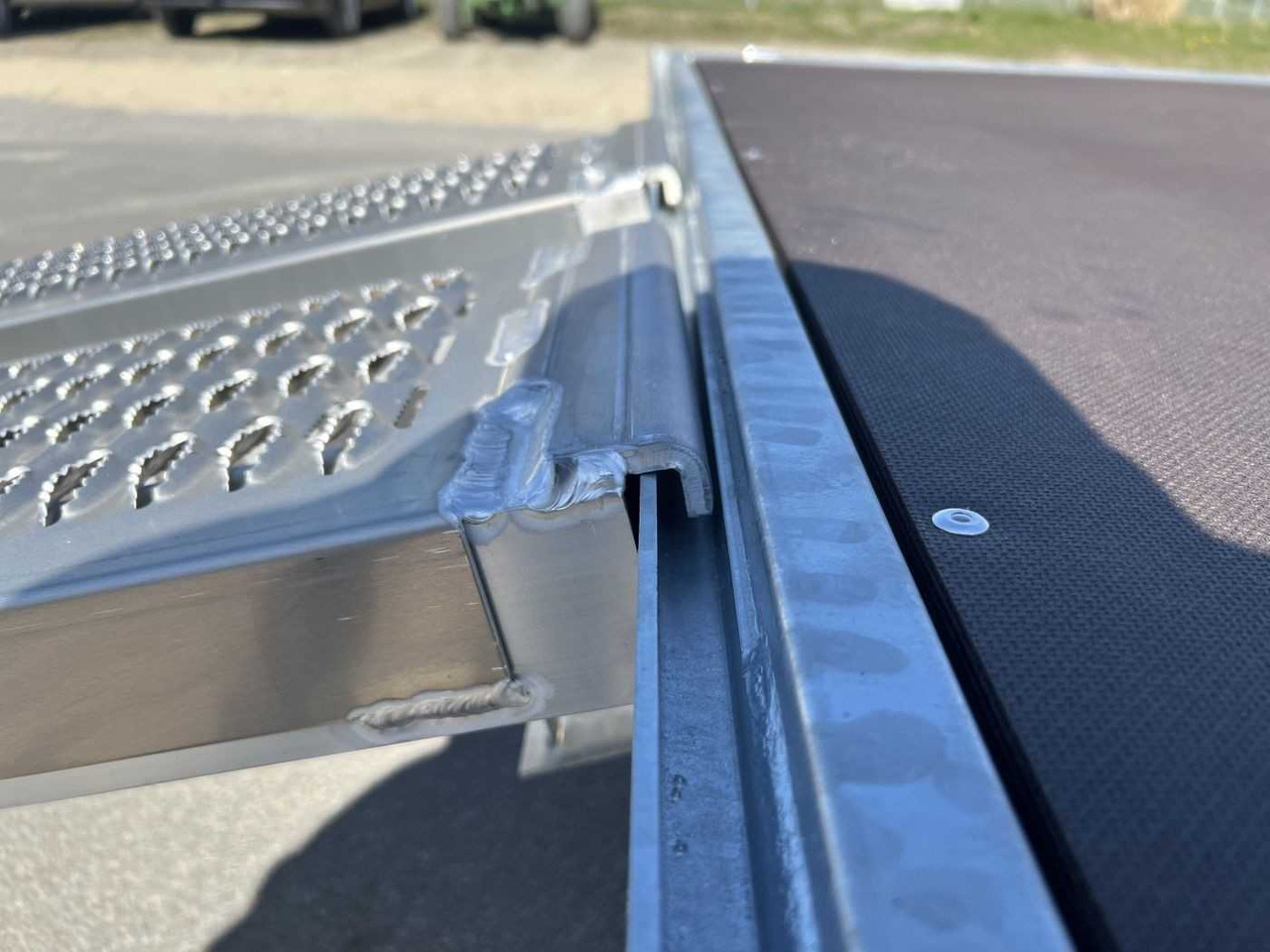 Новый Прицеп для легкового автомобиля EDUARD 8524-5-POV-3563 Tridem Hochlader: фото 18 Новый Прицеп для легкового автомобиля EDUARD 8524-5-POV-3563 Tridem Hochlader: фото 18