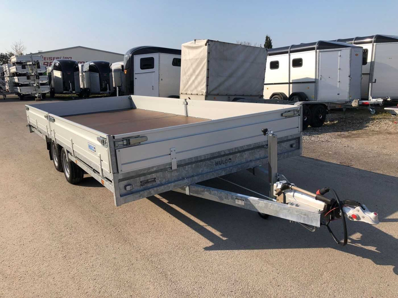 HULCO Medax-2 3500 Hochlader - Прицеп бортовой/ Платформа: фото 2 HULCO Medax-2 3500 Hochlader - Прицеп бортовой/ Платформа: фото 2