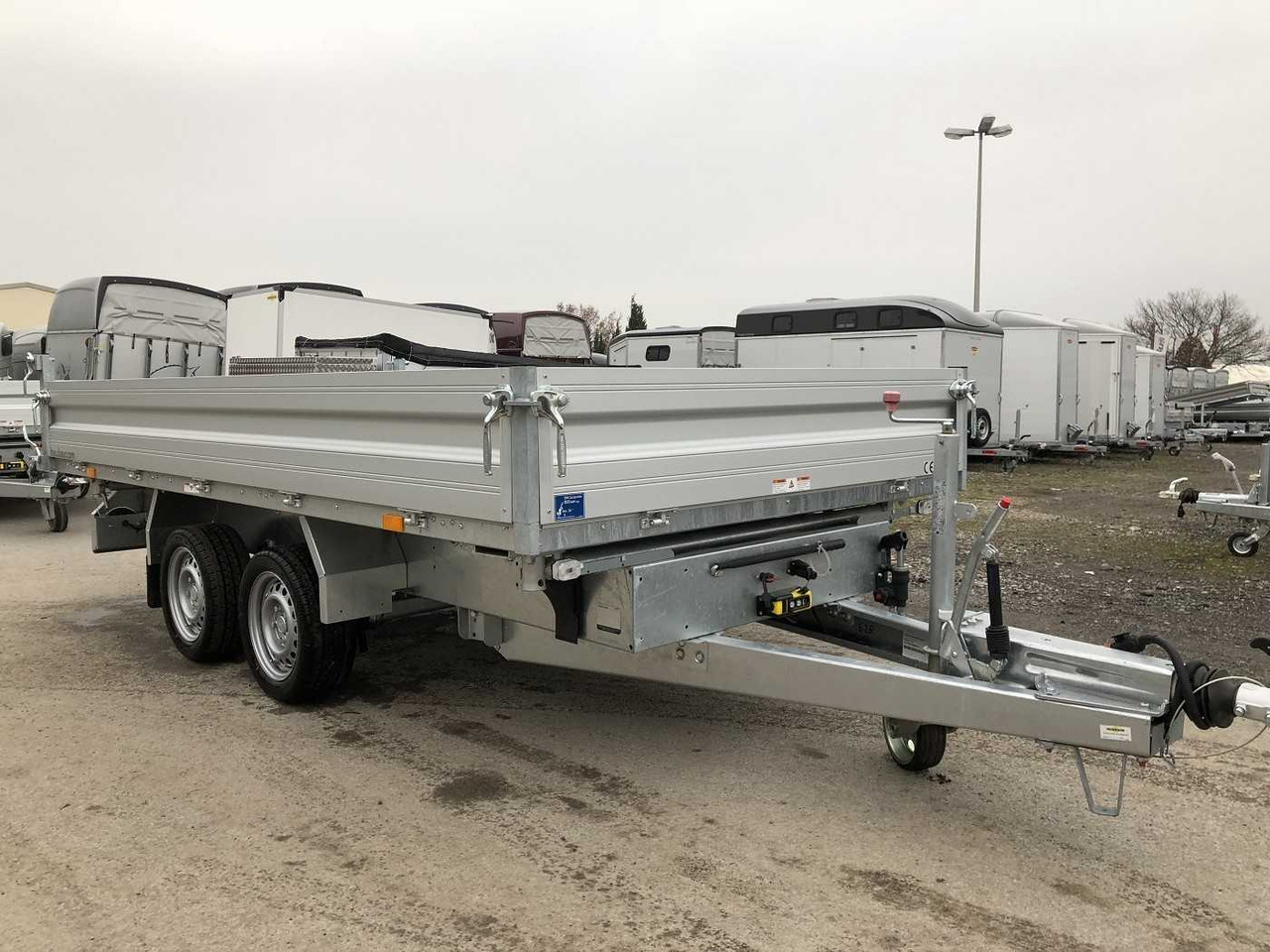Новый Самосвальный прицеп HUMBAUR HTK 3500.37 Dreiseitenkipper: фото 10