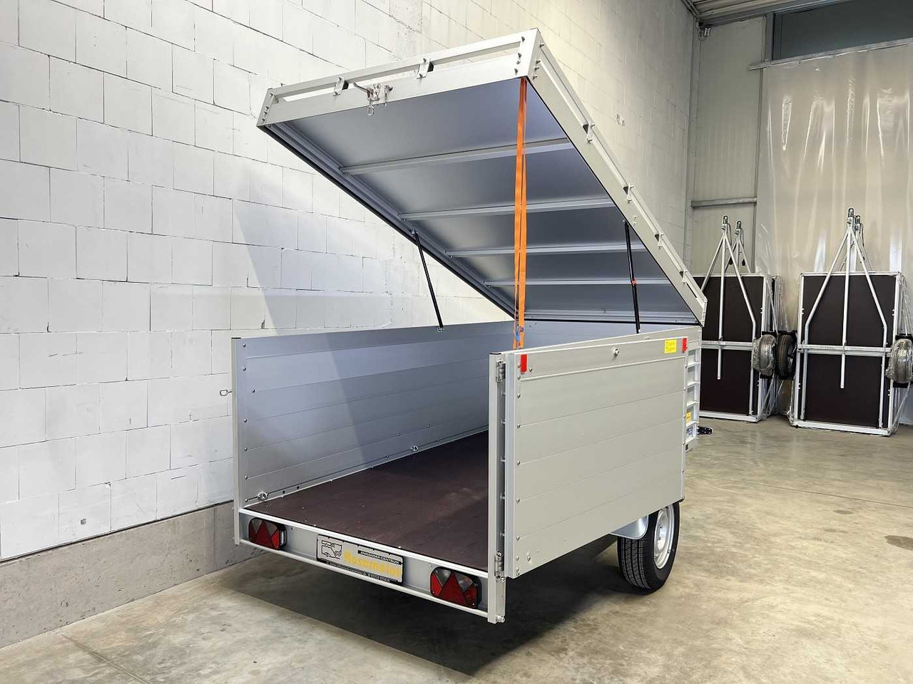 KOCH 7.13 3 BWEH Tür Deckelanhänger - Прицеп для легкового автомобиля: фото 5 KOCH 7.13 3 BWEH Tür Deckelanhänger - Прицеп для легкового автомобиля: фото 5