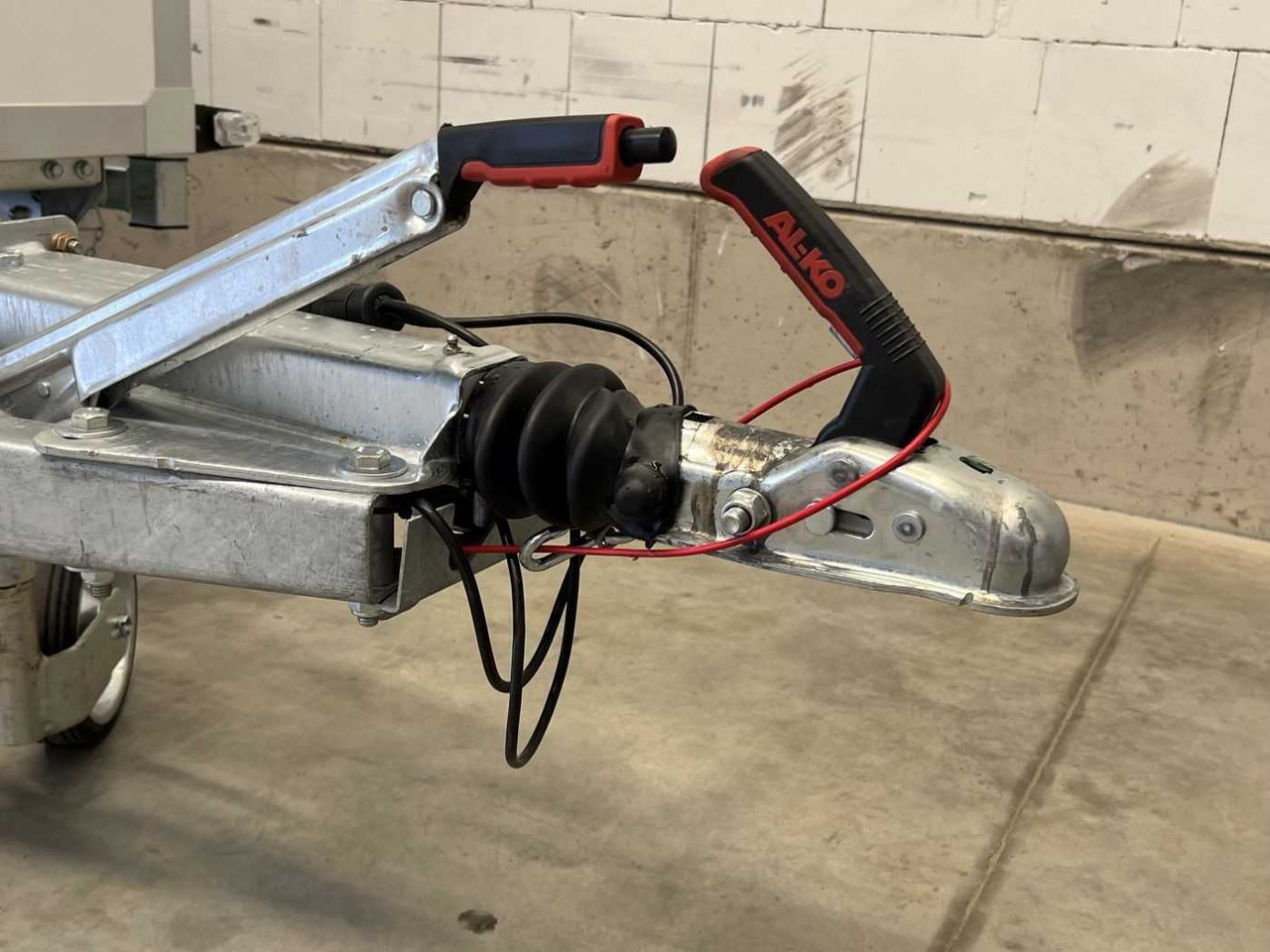 Прицеп-рефрижератор ROSEMEIER ER Cool 2.5 Kühlanhänger: фото 27 Прицеп-рефрижератор ROSEMEIER ER Cool 2.5 Kühlanhänger: фото 27