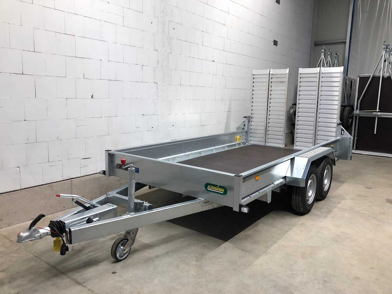 UNSINN UB 3618-35-14 Doppelrampe Maschinentransporter - Прицеп для спецтехники: фото 4 UNSINN UB 3618-35-14 Doppelrampe Maschinentransporter - Прицеп для спецтехники: фото 4