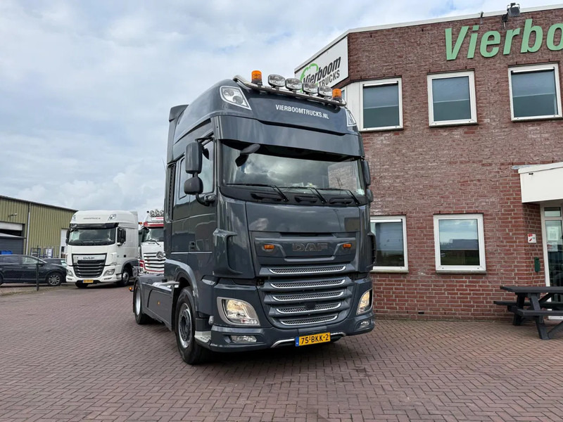 DAF XF 530 XF530 4X2 SSC / Retarder /Hydraulics / Smart tacho / Holland Truck - Тягач: фото 1 DAF XF 530 XF530 4X2 SSC / Retarder /Hydraulics / Smart tacho / Holland Truck - Тягач: фото 1