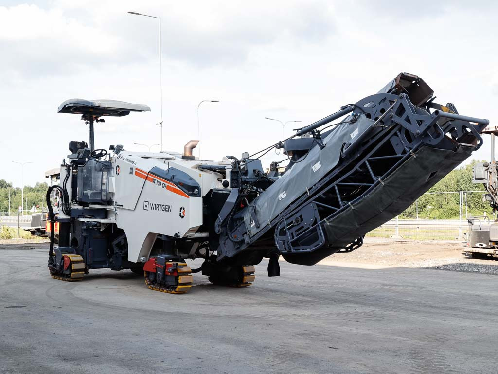WIRTGEN W 100 CFi - Дорожная фреза: фото 4 WIRTGEN W 100 CFi - Дорожная фреза: фото 4
