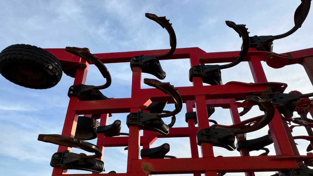 Horsch Tiger 8AS Reifenpacker TopRing - Культиватор: фото 5 Horsch Tiger 8AS Reifenpacker TopRing - Культиватор: фото 5