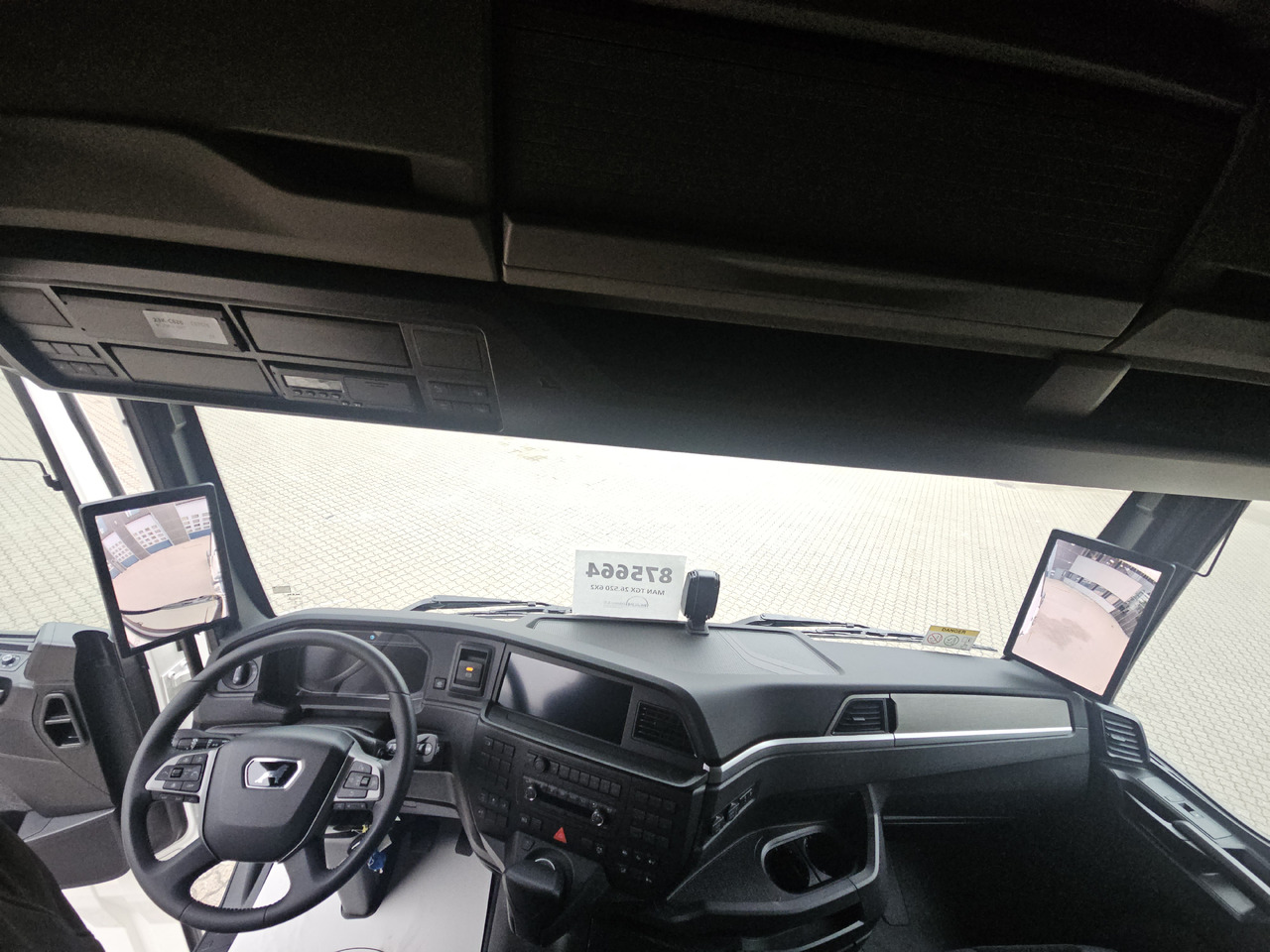 MAN TGX 26.520 - Тягач: фото 5 MAN TGX 26.520 - Тягач: фото 5