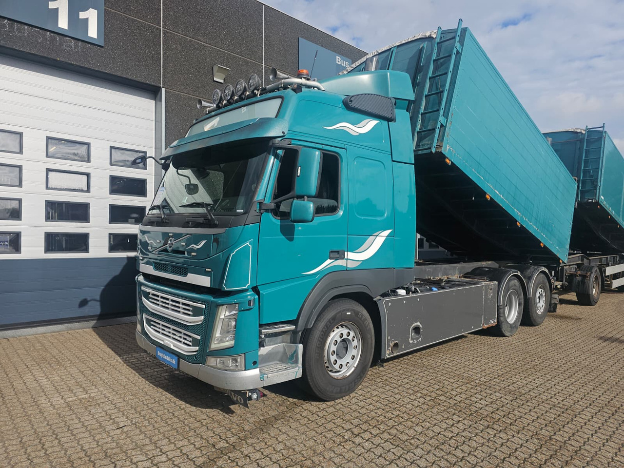 Volvo FM500 Suge-Blæse anlæg - Самосвал: фото 2 Volvo FM500 Suge-Blæse anlæg - Самосвал: фото 2