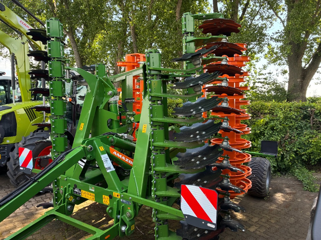 Amazone Catros 5002-2 - Дисковая борона: фото 1 Amazone Catros 5002-2 - Дисковая борона: фото 1