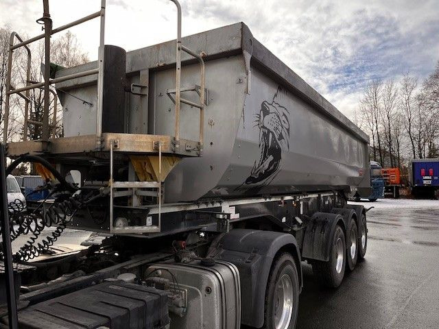 Langendorf SKS-HS 24/30 Stahlmulde Plasticauskleidung - Самосвальный полуприцеп: фото 2 Langendorf SKS-HS 24/30 Stahlmulde Plasticauskleidung - Самосвальный полуприцеп: фото 2