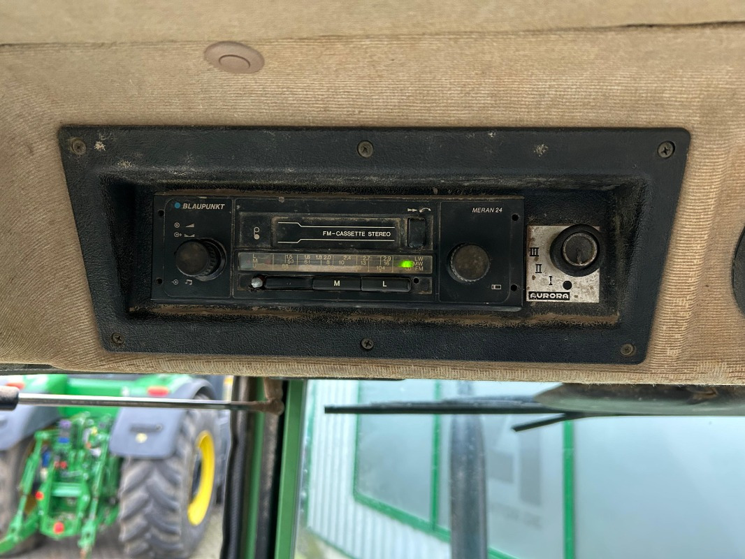 Fendt 305 LSA - Трактор: фото 3 Fendt 305 LSA - Трактор: фото 3