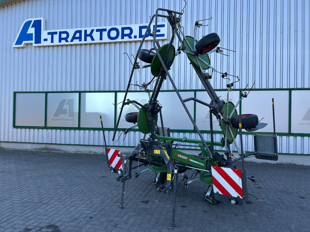 Fendt Lotus 770 - Сеноворошилка: фото 1 Fendt Lotus 770 - Сеноворошилка: фото 1