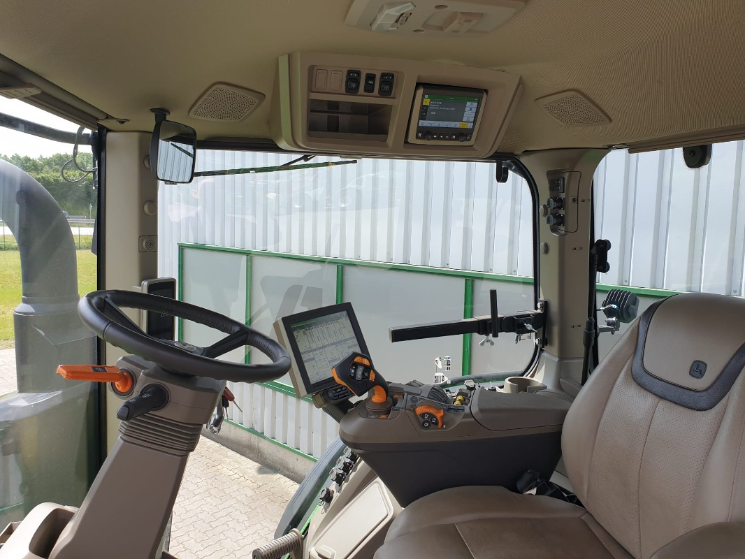 John Deere 7R 330 **MIETRÜCKLÄUFER** - Трактор: фото 4 John Deere 7R 330 **MIETRÜCKLÄUFER** - Трактор: фото 4