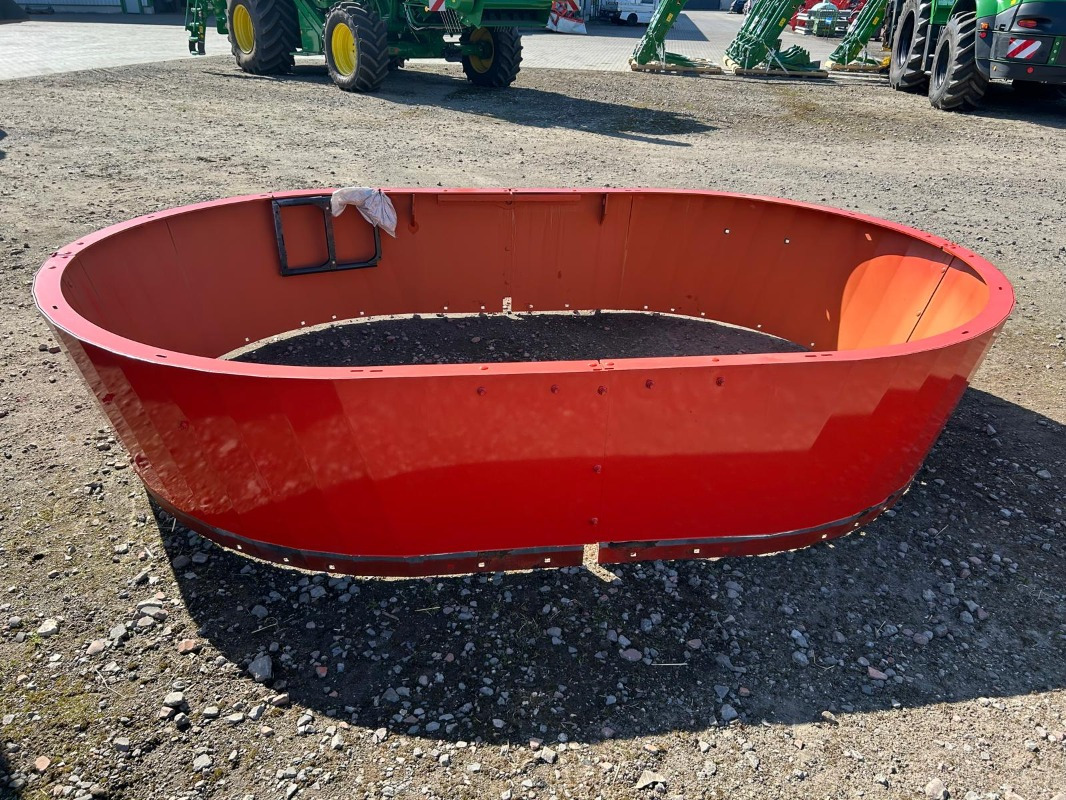 Kuhn Aufbau zum Euromix 1270 - Техника для силоса: фото 1 Kuhn Aufbau zum Euromix 1270 - Техника для силоса: фото 1