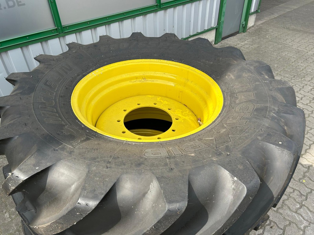 Michelin 600/65R28 - 2 Stück - Шины и диски для Сельскохозяйственной техники: фото 2 Michelin 600/65R28 - 2 Stück - Шины и диски для Сельскохозяйственной техники: фото 2