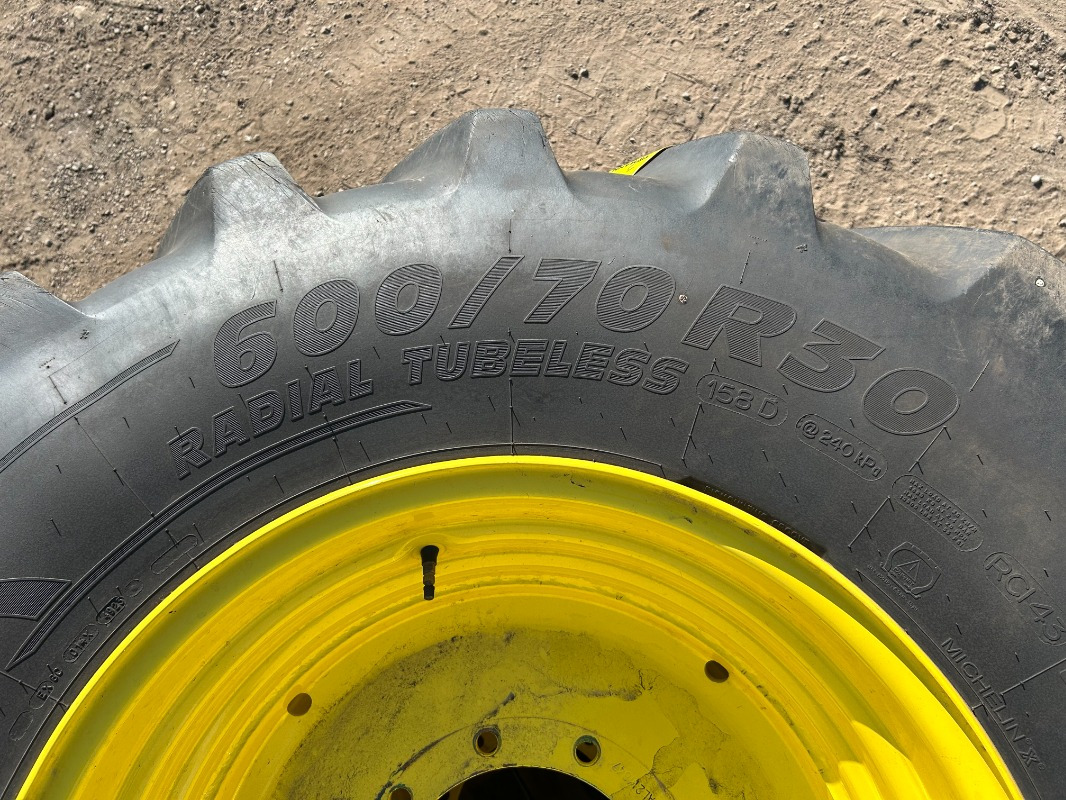 Michelin 710/70R42 und 600/70R30 Kompletträder в лизинг Michelin 710/70R42 und 600/70R30 Kompletträder: фото 6