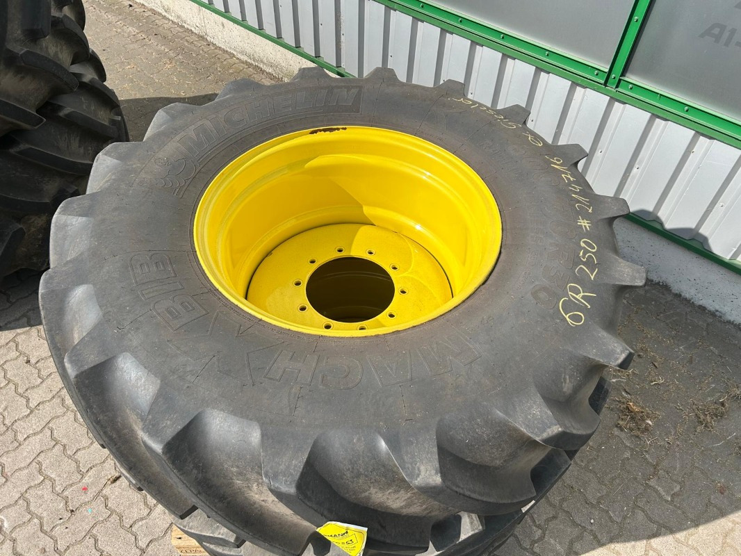 Michelin Kompletträder 710/70R42 600/70R30 - Шина для Сельскохозяйственной техники: фото 2 Michelin Kompletträder 710/70R42 600/70R30 - Шина для Сельскохозяйственной техники: фото 2
