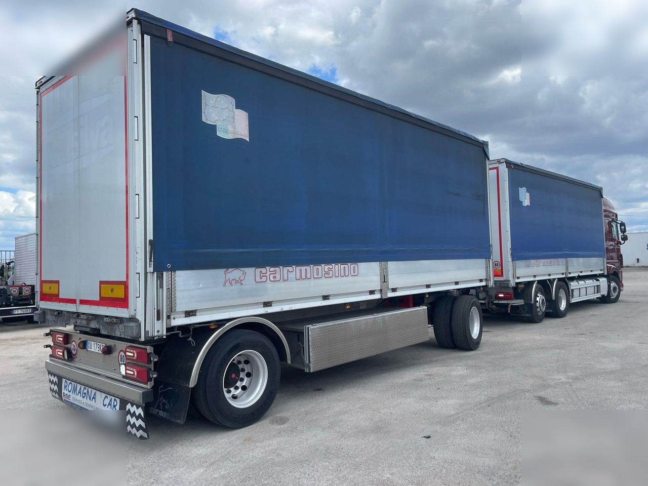 DAF XF530 - Тентованный грузовик: фото 2 DAF XF530 - Тентованный грузовик: фото 2