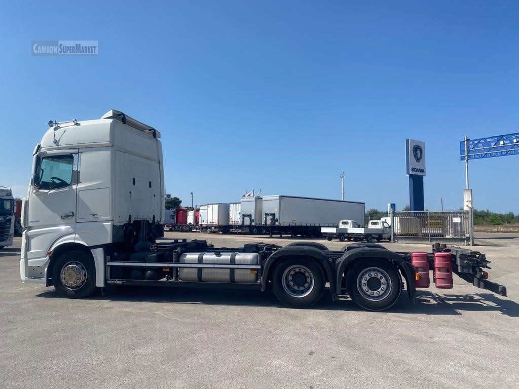 MERCEDES-BENZ ACTROS 2545 - Грузовик-шасси: фото 4 MERCEDES-BENZ ACTROS 2545 - Грузовик-шасси: фото 4