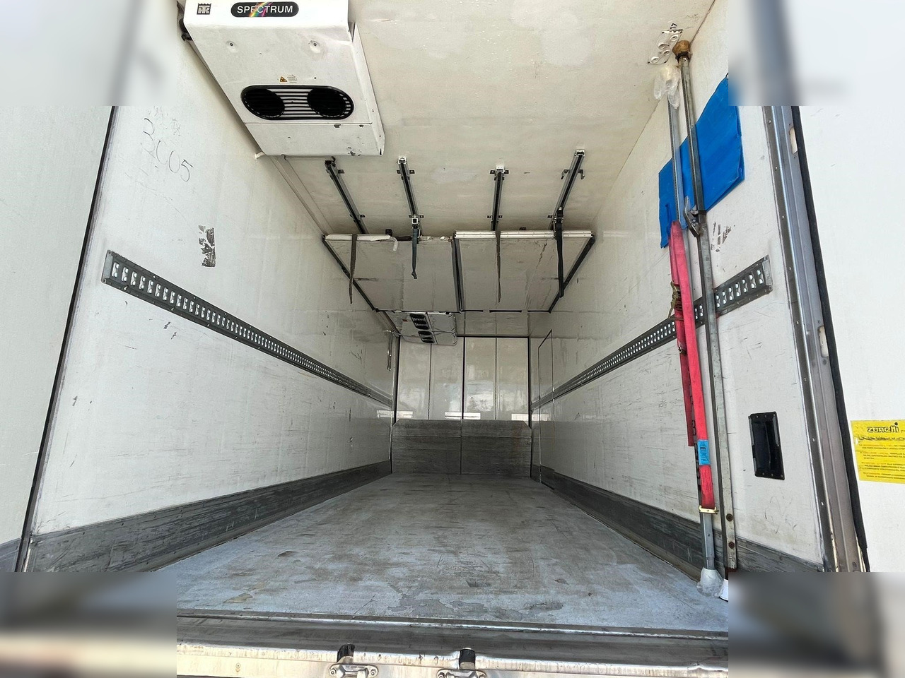 OMAR  - Прицеп-рефрижератор: фото 2 OMAR  - Прицеп-рефрижератор: фото 2