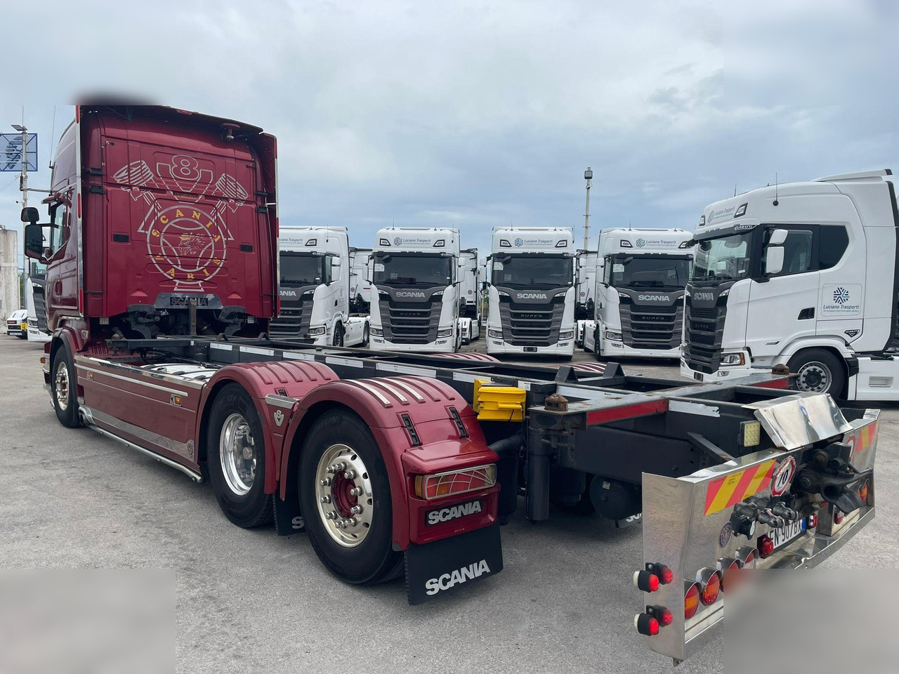SCANIA R560 - Грузовик-контейнеровоз/ Сменный кузов: фото 4 SCANIA R560 - Грузовик-контейнеровоз/ Сменный кузов: фото 4