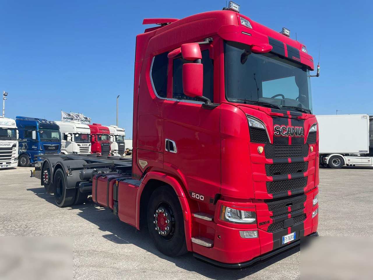 SCANIA S500 - Грузовик-контейнеровоз/ Сменный кузов: фото 1 SCANIA S500 - Грузовик-контейнеровоз/ Сменный кузов: фото 1