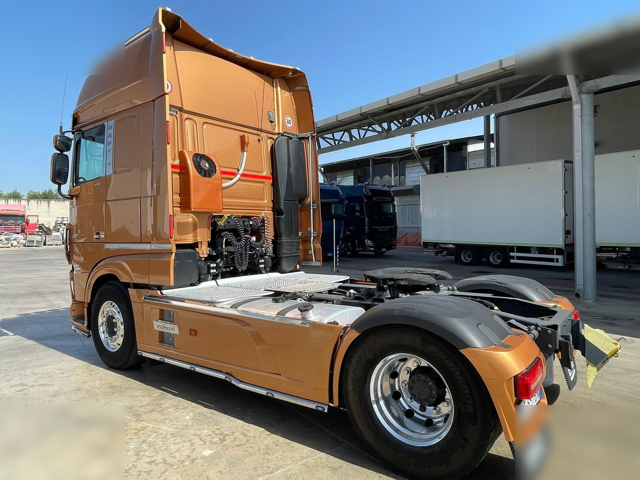 DAF XF530 - Тягач: фото 4 DAF XF530 - Тягач: фото 4