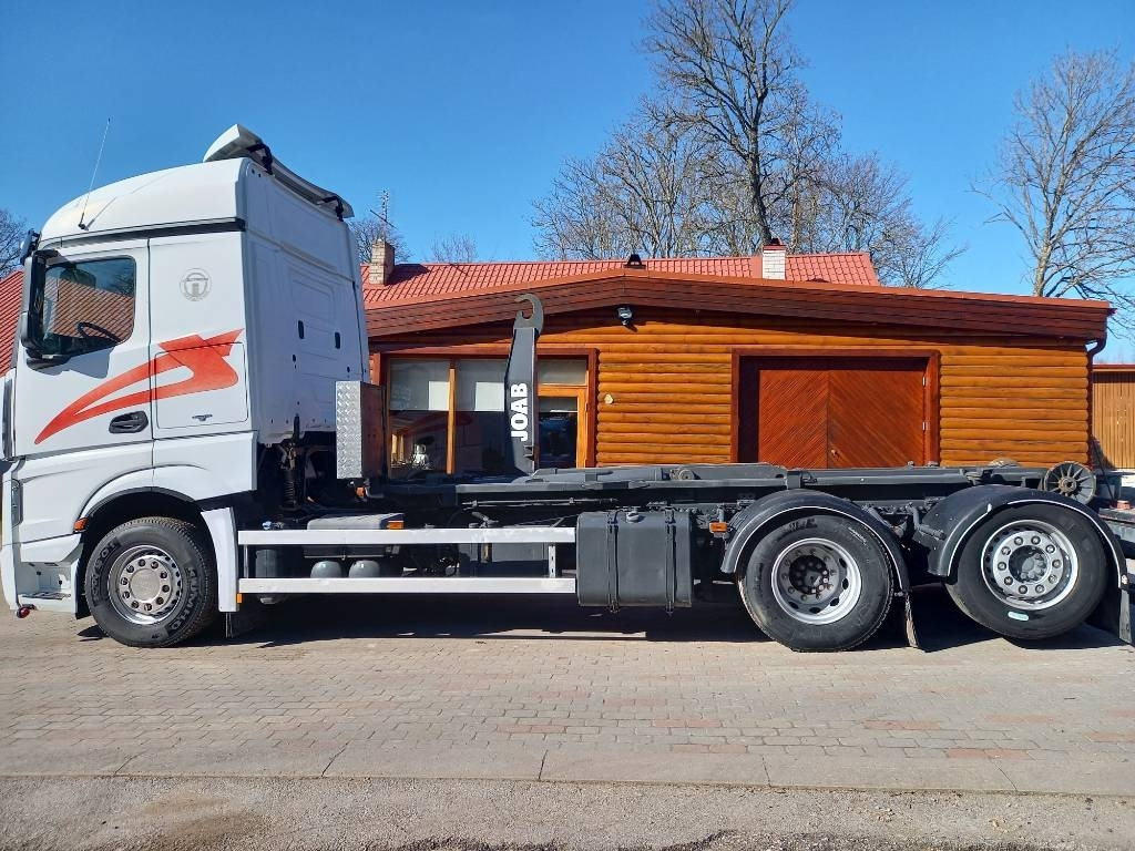 Mercedes-Benz Actros, 6X2, JOAB HOOK LIFT - Крюковой мультилифт: фото 4 Mercedes-Benz Actros, 6X2, JOAB HOOK LIFT - Крюковой мультилифт: фото 4