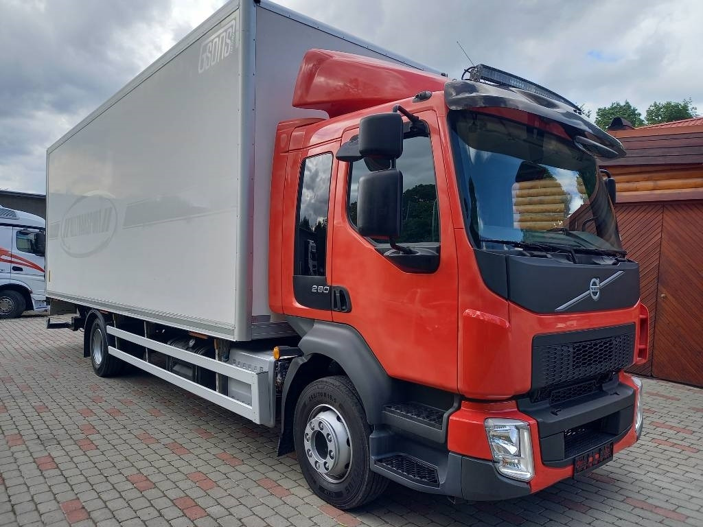 Volvo FL 280, 4x2, GW 16000KG, EURO 6  - Грузовик с закрытым кузовом: фото 4 Volvo FL 280, 4x2, GW 16000KG, EURO 6  - Грузовик с закрытым кузовом: фото 4