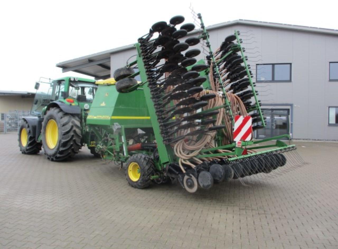 John Deere 740 A Isobus - Сеялка: фото 2 John Deere 740 A Isobus - Сеялка: фото 2