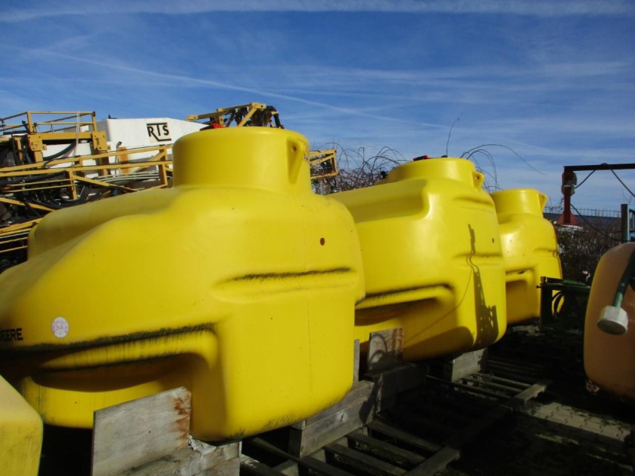 John Deere Tanks - Опрыскиватель: фото 1 John Deere Tanks - Опрыскиватель: фото 1