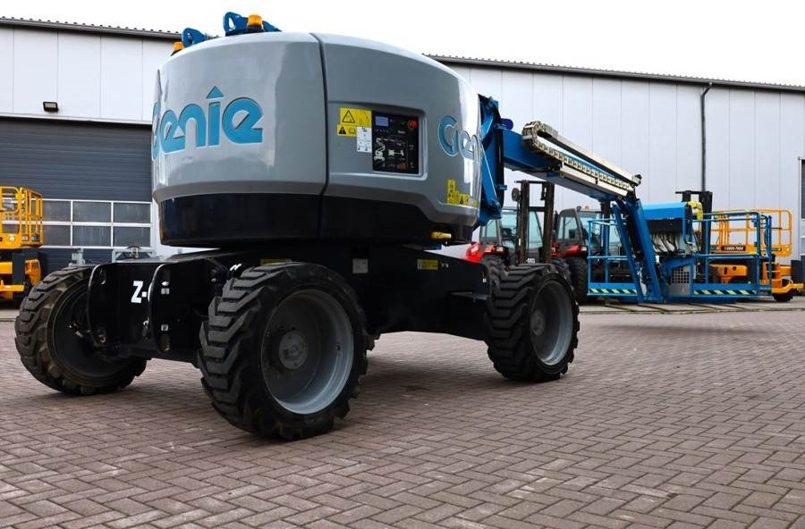 Genie Z-62/40 GUARANTEE, Diesel, 4x4 Drive, 21m Working - Коленчатый подъемник: фото 2 Genie Z-62/40 GUARANTEE, Diesel, 4x4 Drive, 21m Working - Коленчатый подъемник: фото 2