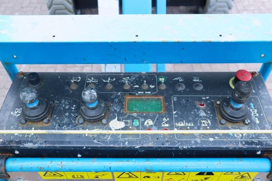 Genie Z45FE/DC Hybrid Hybrid, 4x4 Drive, 16m Working Hei - Коленчатый подъемник: фото 5 Genie Z45FE/DC Hybrid Hybrid, 4x4 Drive, 16m Working Hei - Коленчатый подъемник: фото 5