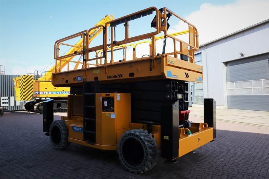 Haulotte HS18EPRO Full Electric 4x4 Drive, Versatile Use: O - Ножничный подъемник: фото 2 Haulotte HS18EPRO Full Electric 4x4 Drive, Versatile Use: O - Ножничный подъемник: фото 2